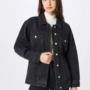 Madewell trucker oversized black demin jacket